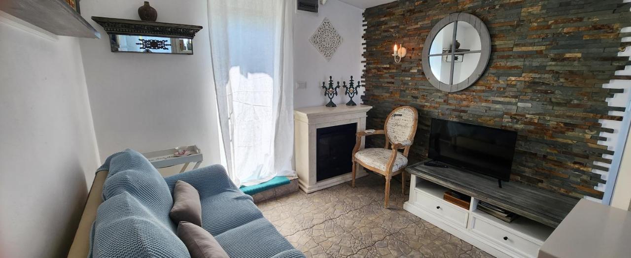 Morii Lake Pool Villa Bucureşti Ngoại thất bức ảnh
