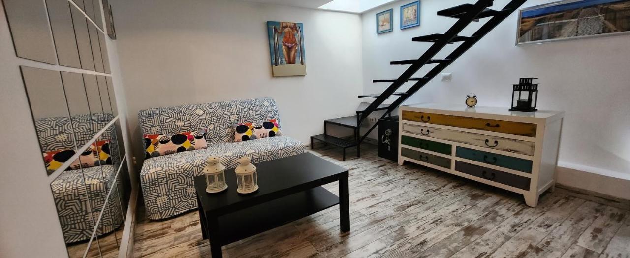 Morii Lake Pool Villa Bucureşti Ngoại thất bức ảnh